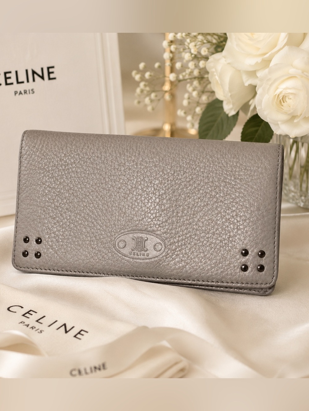Celine Pebbled Leather Clutch - Leather Long Wallet – Light Beige